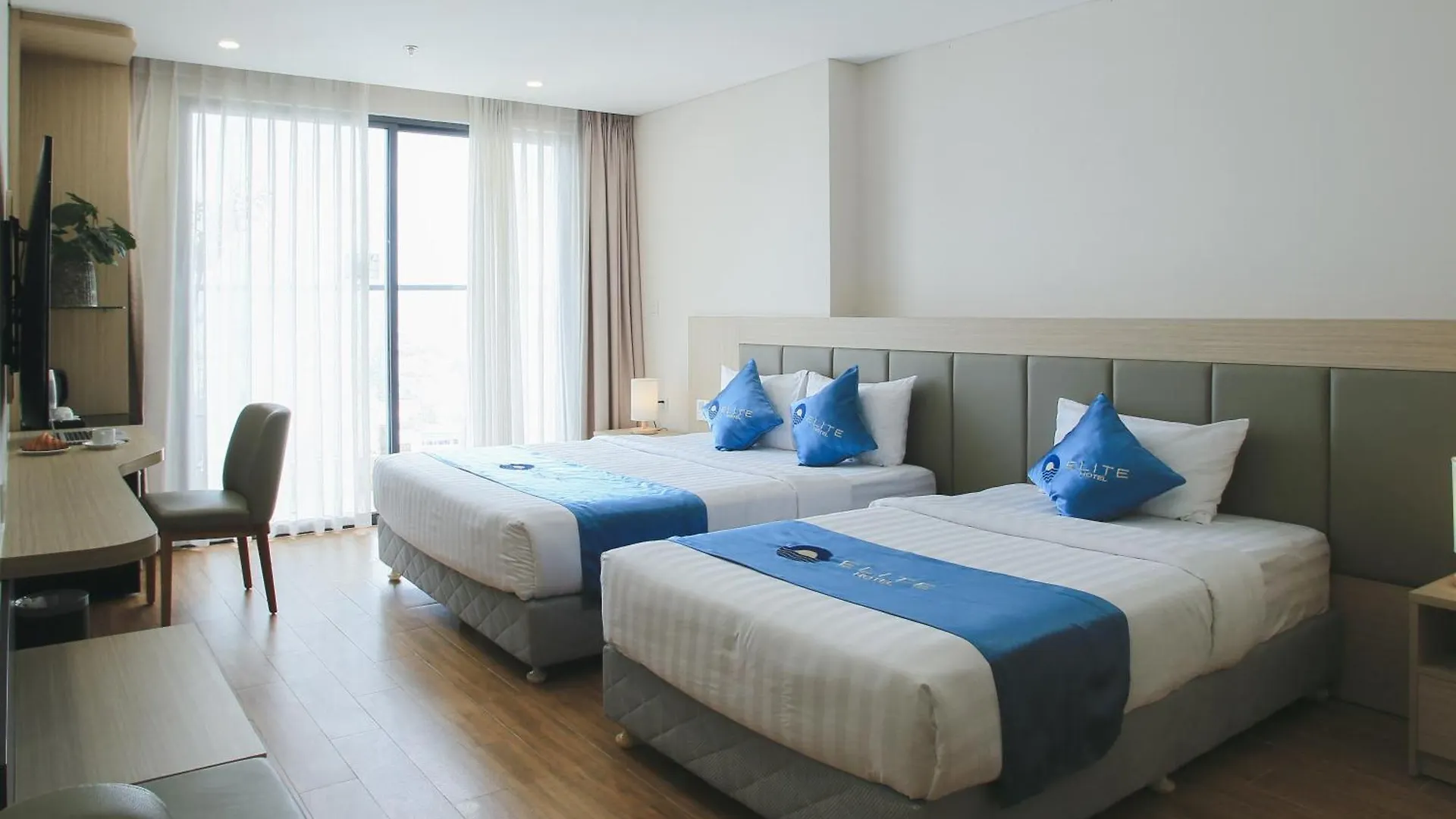 Elite Hotel Nha Trang 4*,