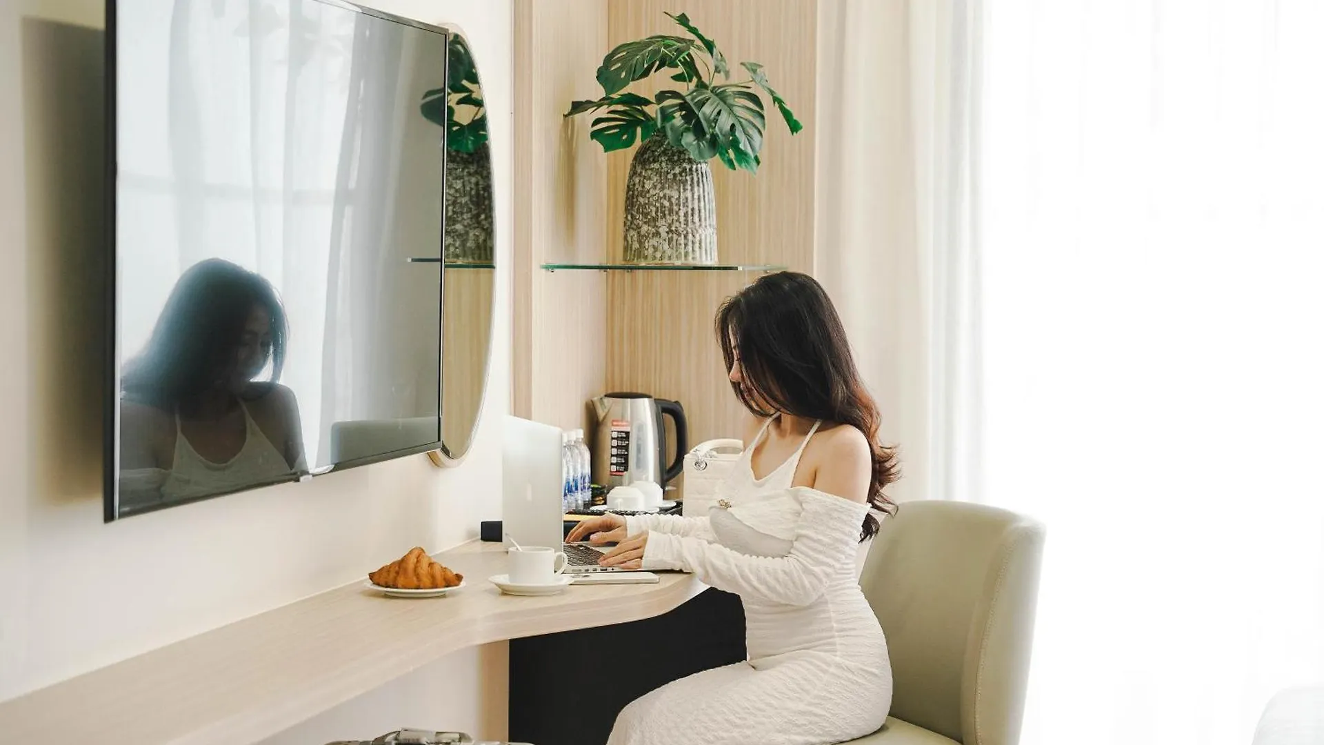 ****  Elite Hotel Nha Trang Vietnam